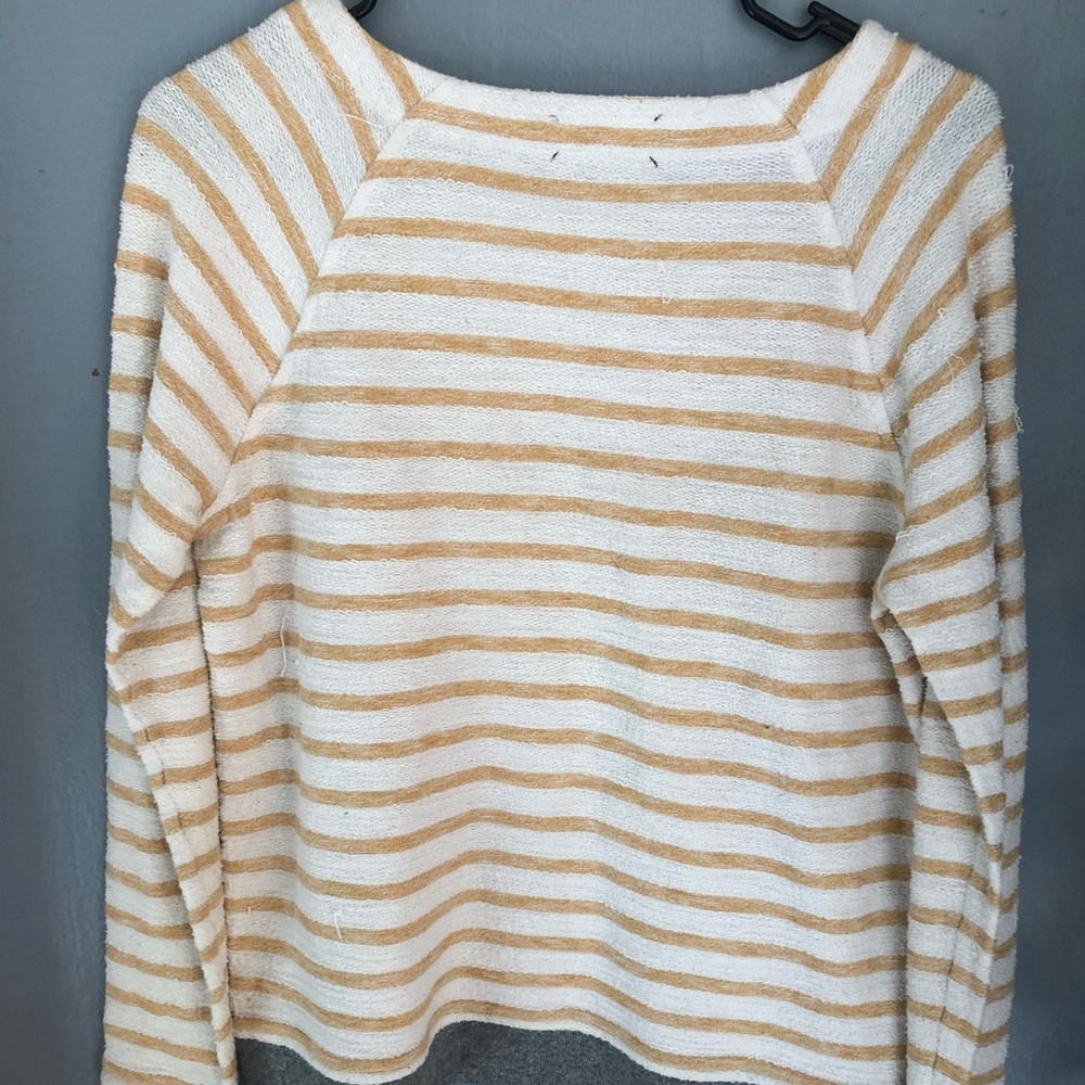 Sweater - Picture 2 of 3